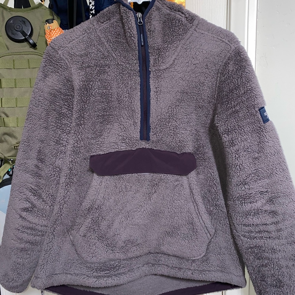 The North Face Women’s Campshire Pullover Hoodie